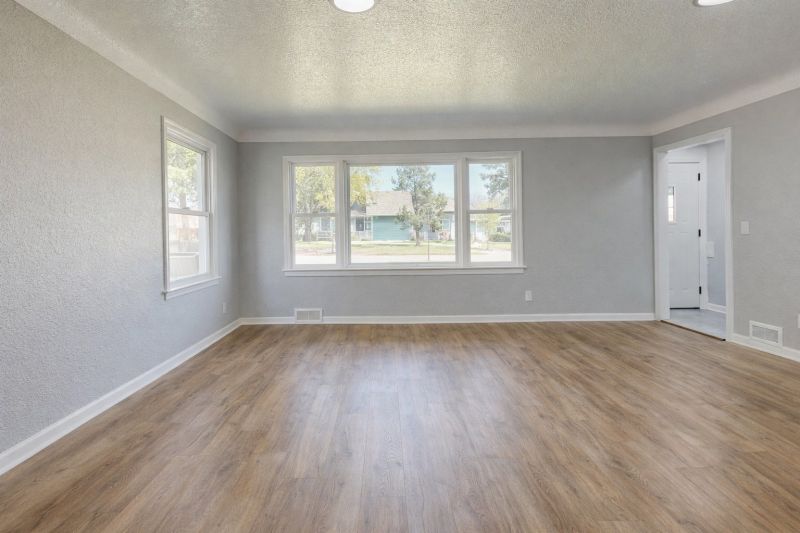 Choosing The Right Style And Finish For Lvp And Lvt